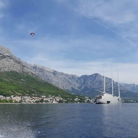 Sobe Centar 4* Baška Voda